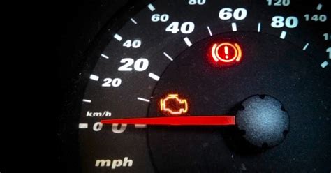 oil leak check engine light|The 13 Most Common Reasons For A Check Engine。